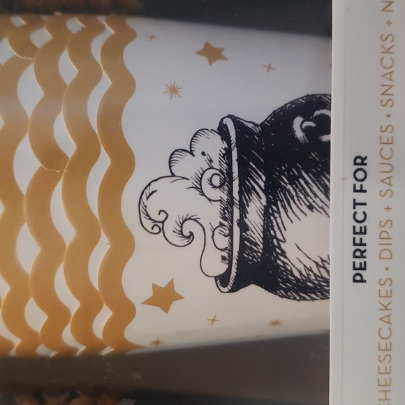 Hloween Hocus Pocus baking cups - Picture 3 of 9